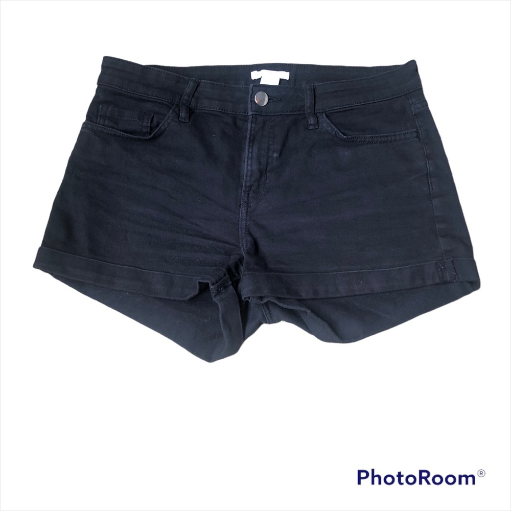 H&M Black Shorts size 8